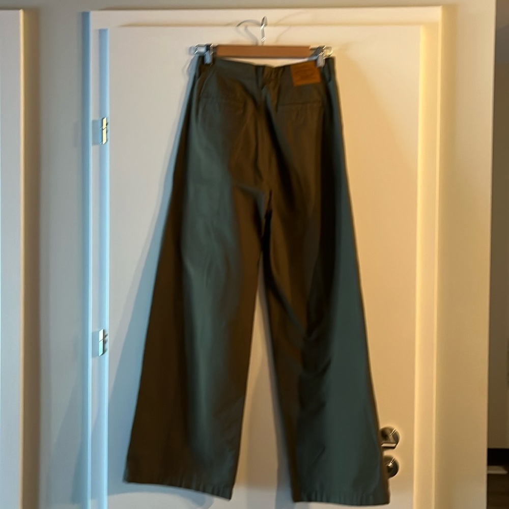 Ladies Size 27 wide Leg Pants